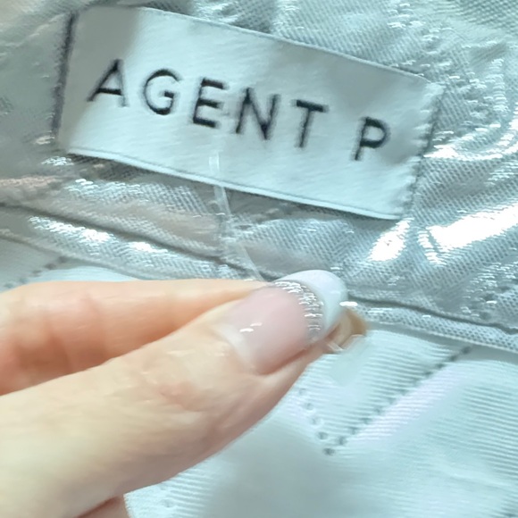 Metallic Silver Puff Robe - Picture 11 of 12